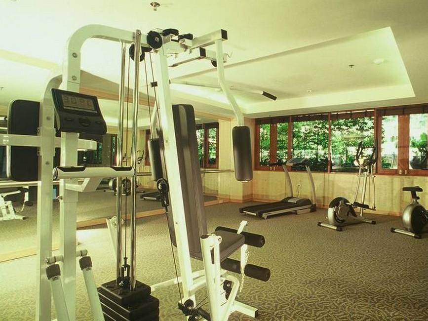 Gardengrove Suites Bangkok Bagian luar foto