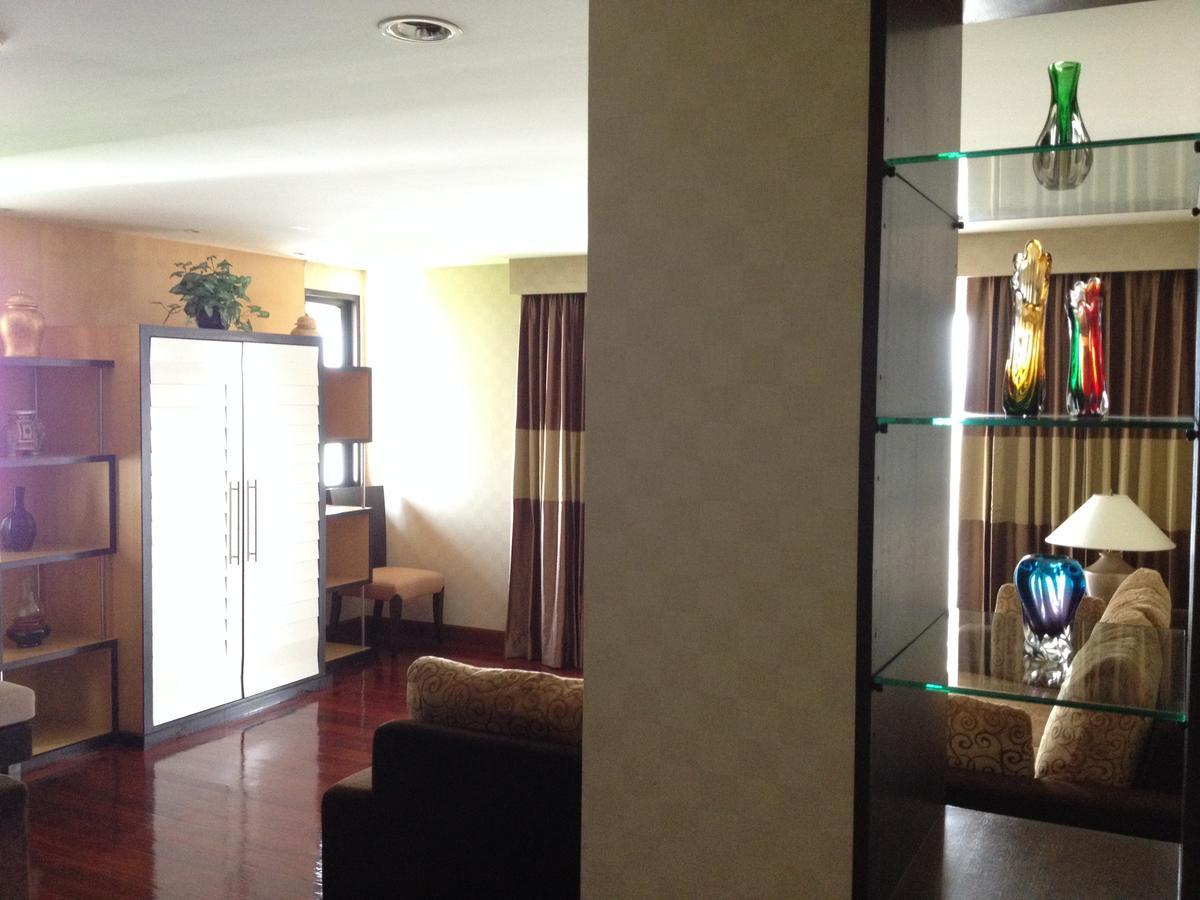 Gardengrove Suites Bangkok Ruang foto