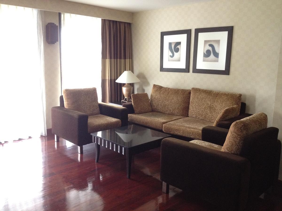 Gardengrove Suites Bangkok Ruang foto